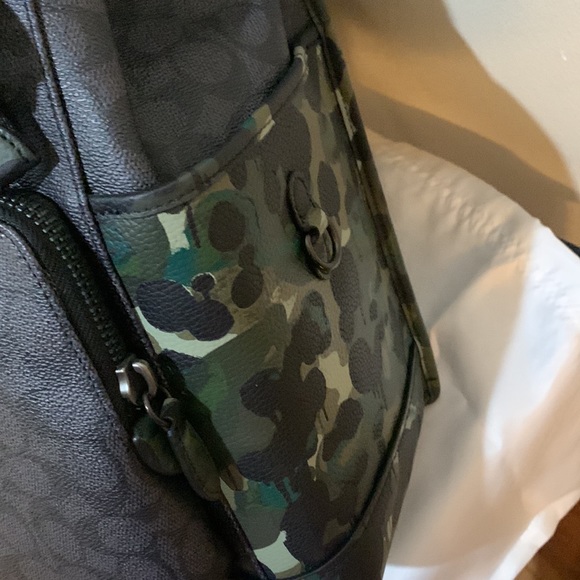 Coach League Flap Backpack In Signature Canvas With Camo Print - Picture 11 of 17